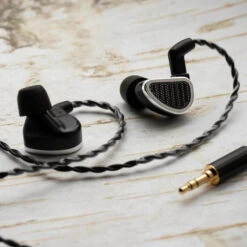 64 Audio Duo - Dual Drivers Universal IEM Earphones With Detachable Cable - Refurbished 8 64 Audio Duo - Dual Drivers Universal IEM Earphones With Detachable Cable - Refurbished -SENNHEISER Store 64 audio duo lifestyle1 MAIN main 1000x1000 c8e0b5f9 0463 47e7 b2ab 11b359e23ef1