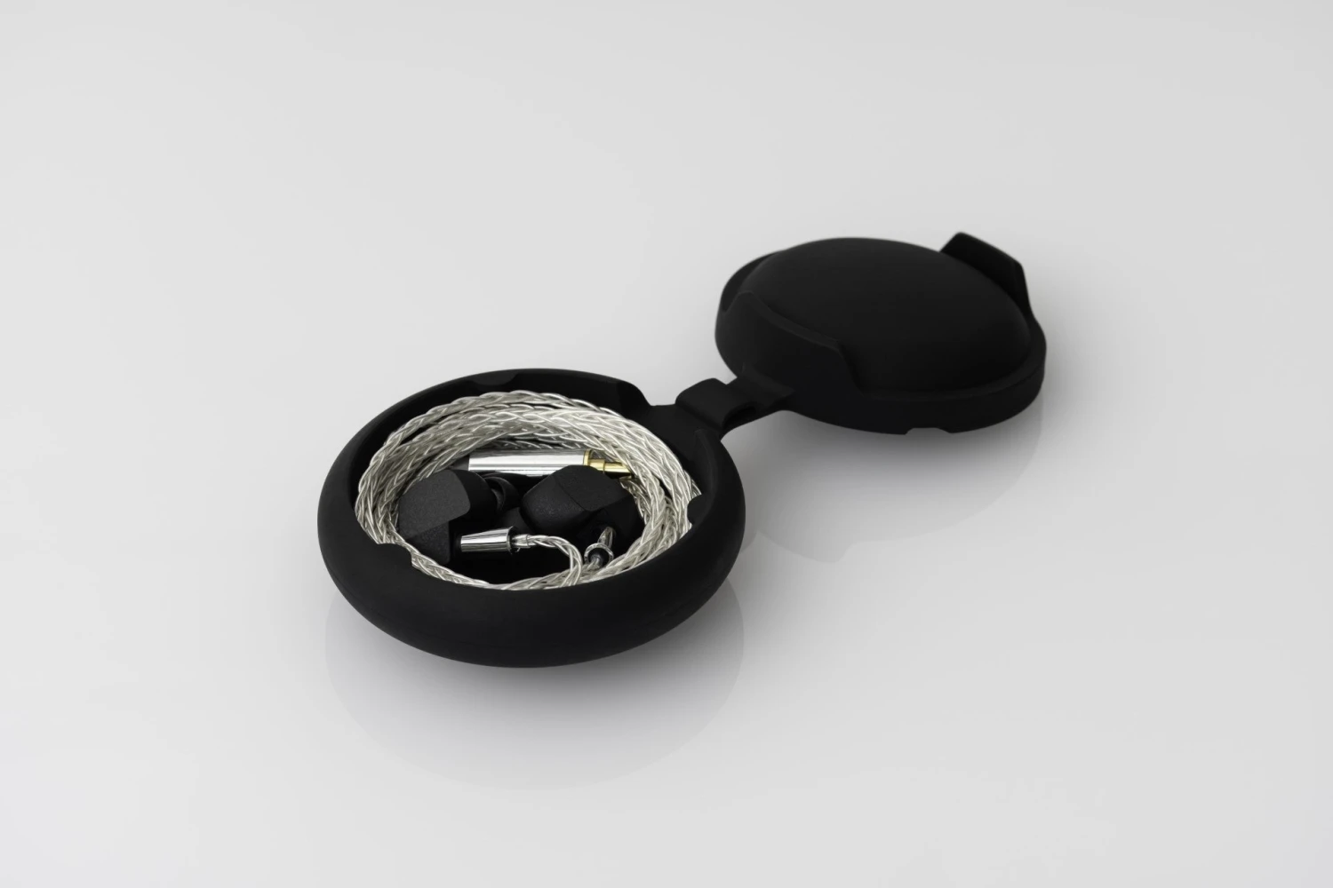 Final A5000 - Single Driver IEM Earphones With Detachable Cable 7 Final A5000 - Single Driver IEM Earphones With Detachable Cable - Image 5